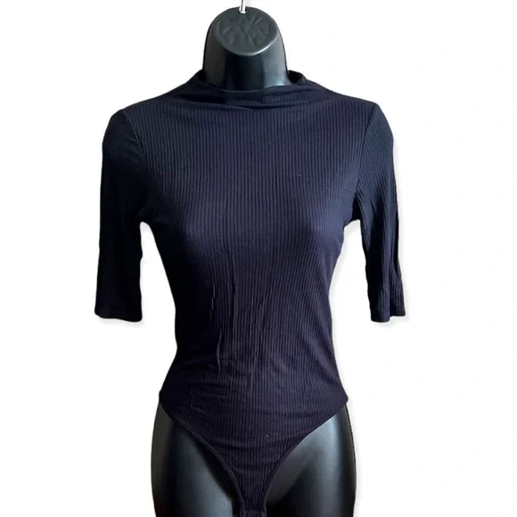 Love Culture Black Bodysuit Size Small - Picture 1 of 2